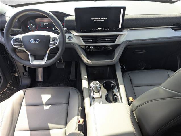 New 2026 Ford Explorer Active RWD image 14