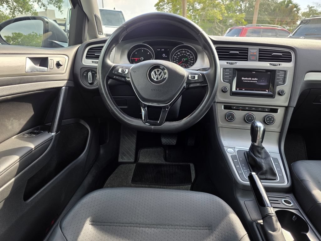 Used 2015 Volkswagen Golf TDI SE FWD image 12