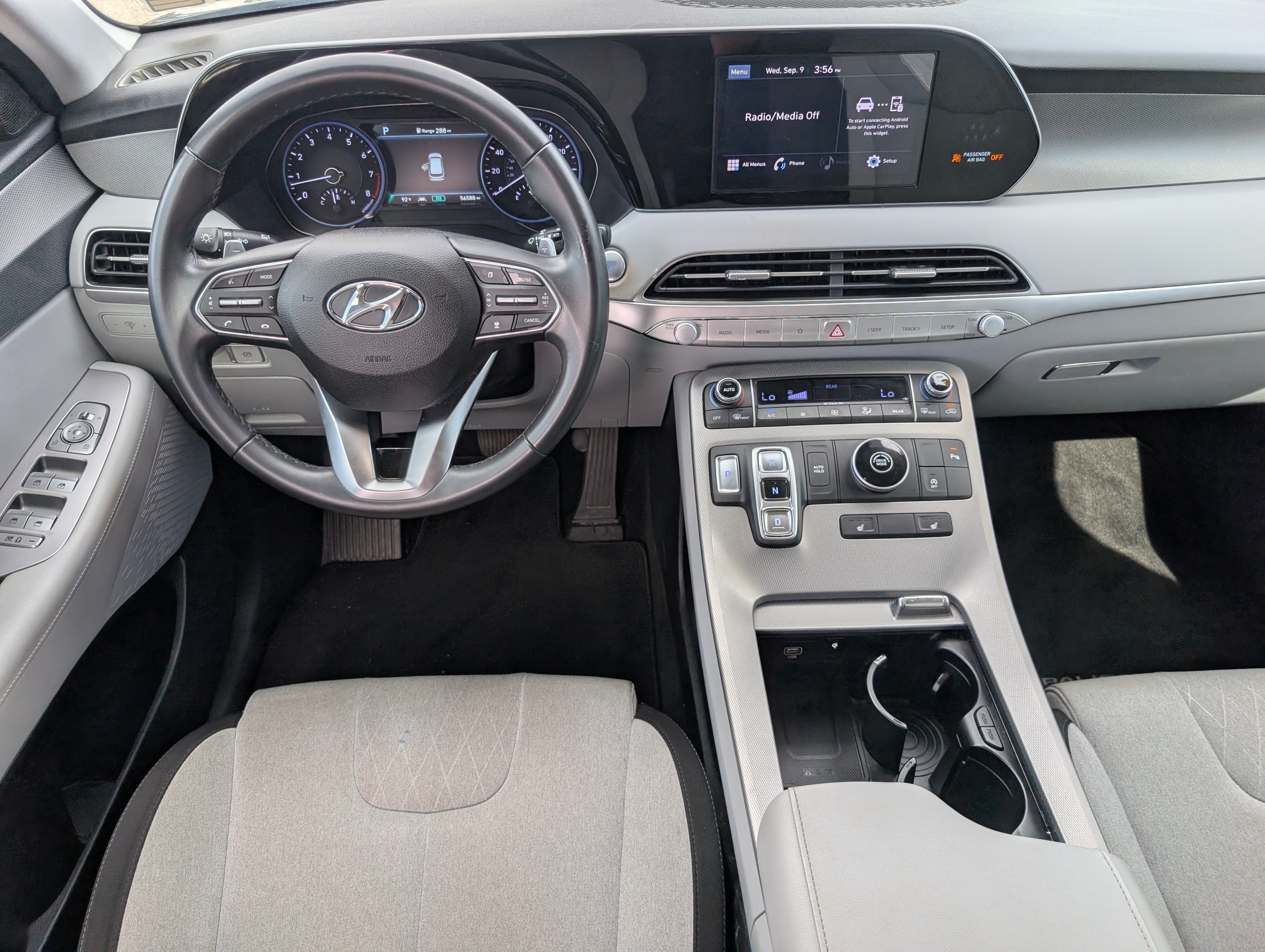 Used 2024 Hyundai Palisade Limited FWD image 6