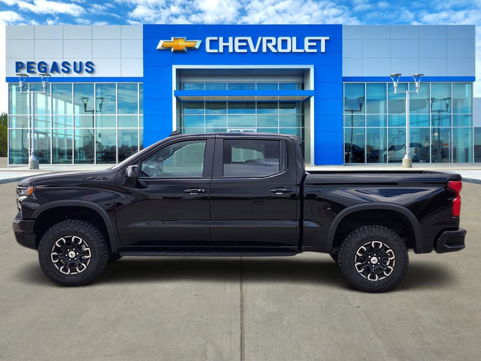 New 2026 Chevrolet Silverado 1500 ZR2 w/ LPO, Dark Essentials Package AWD/4WD image 3