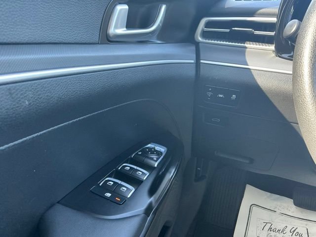 Used 2023 Kia K5 LXS FWD image 24