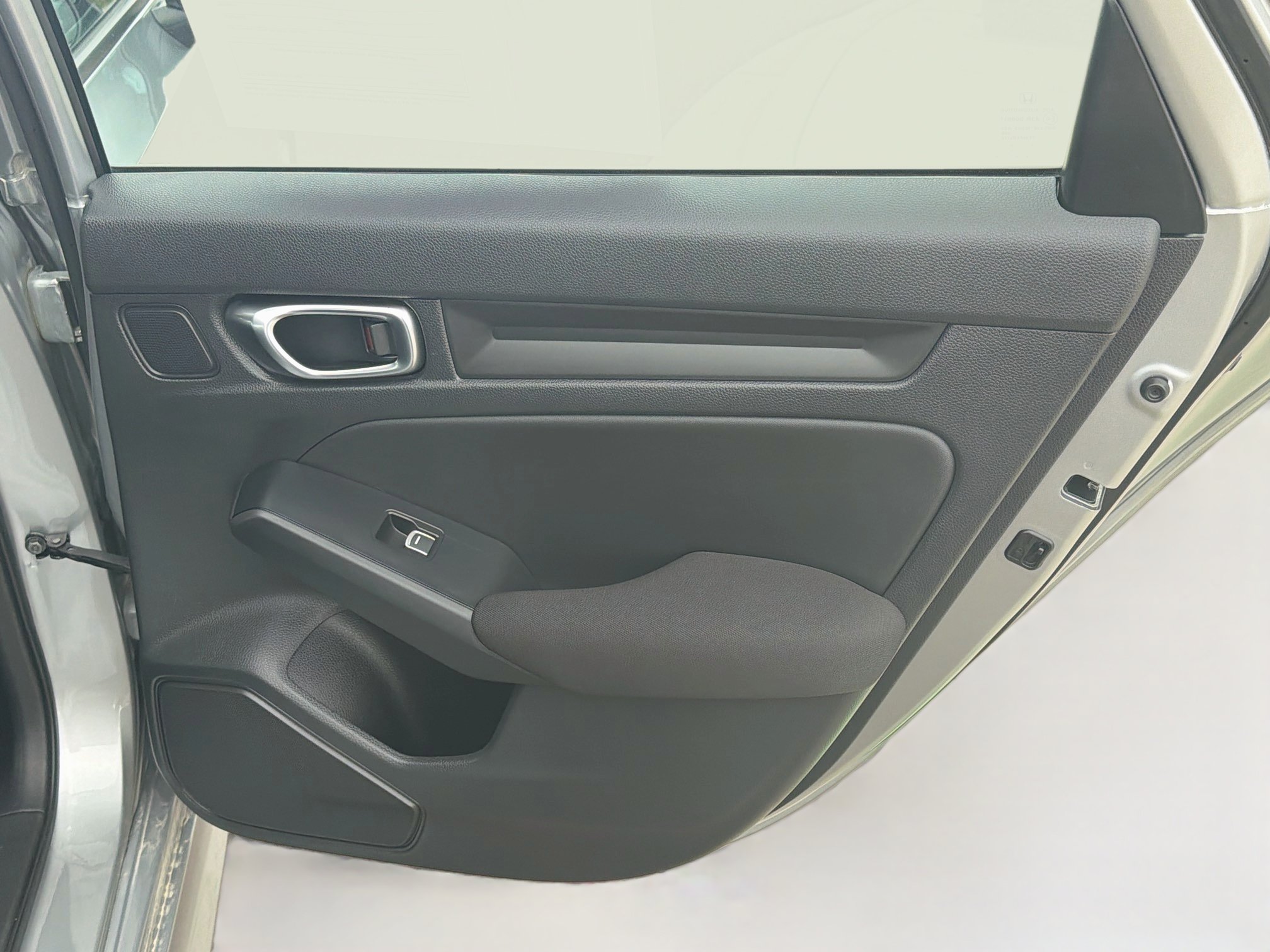 Used 2025 Honda Civic LX image 29