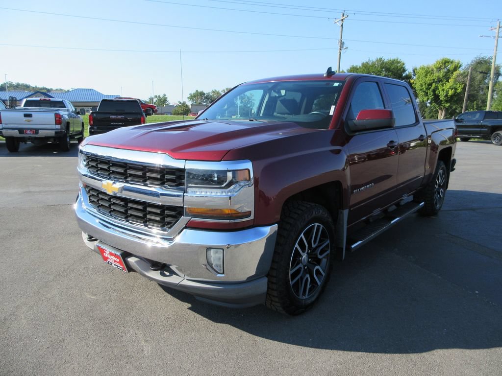 Certified 2017 Chevrolet Silverado 1500 LT w/ All Star Edition AWD/4WD image 13