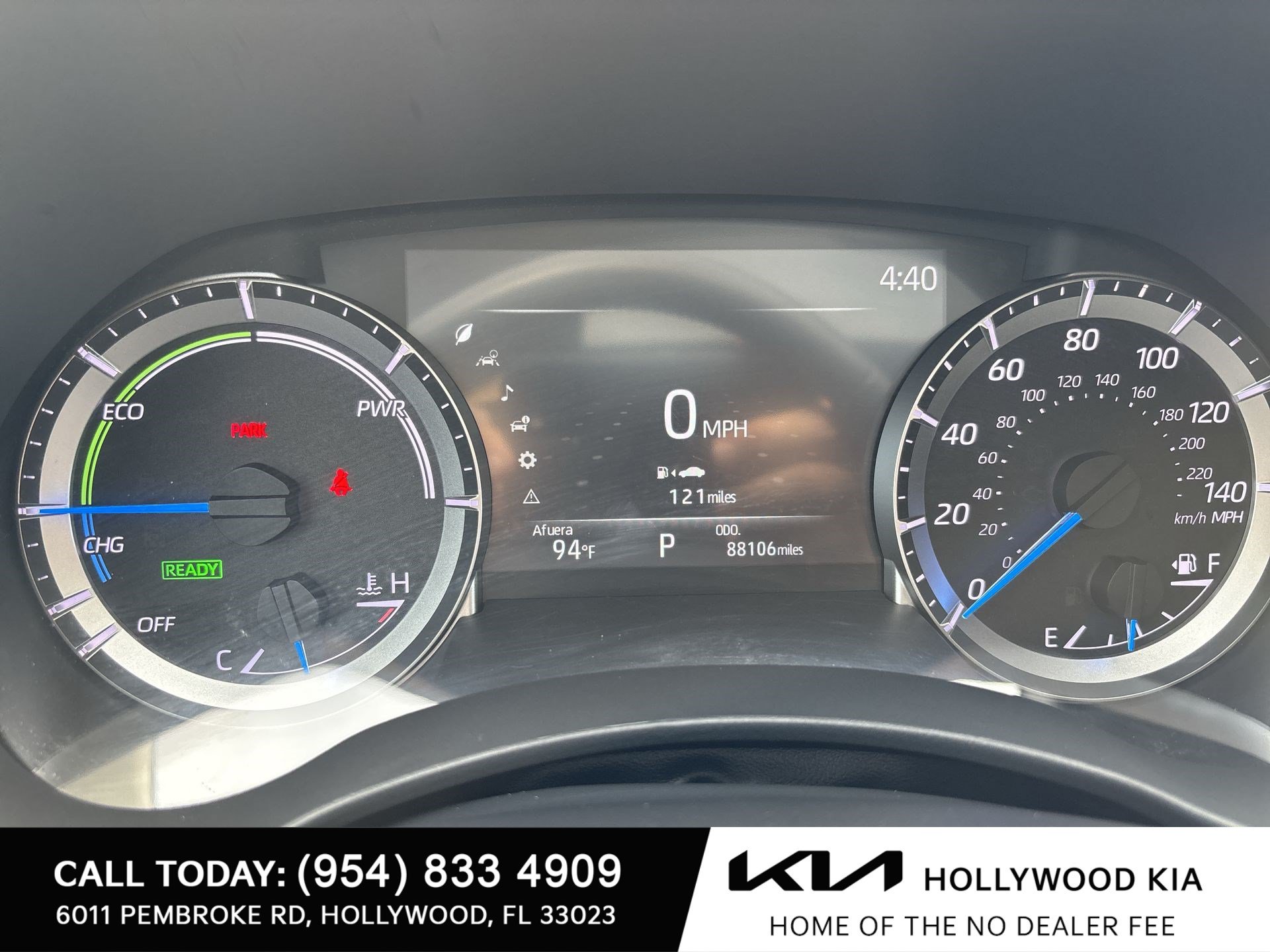 Used 2025 Toyota Highlander XLE AWD/4WD image 10