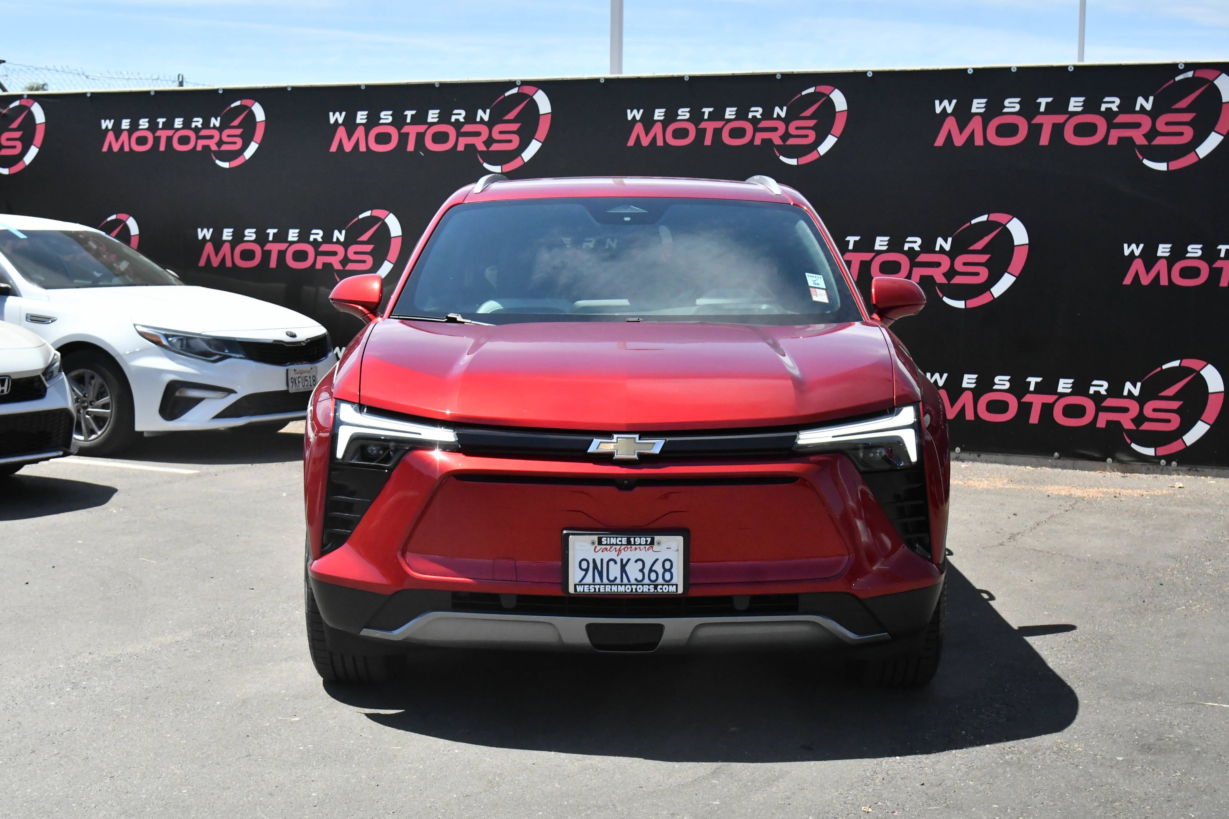 Used 2024 Chevrolet Blazer EV LT AWD/4WD image 2