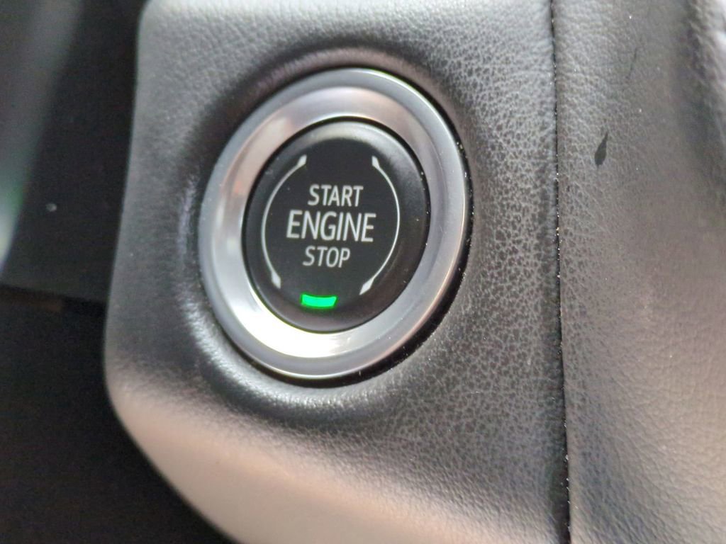 Used 2024 Chevrolet Tahoe LT RWD image 39