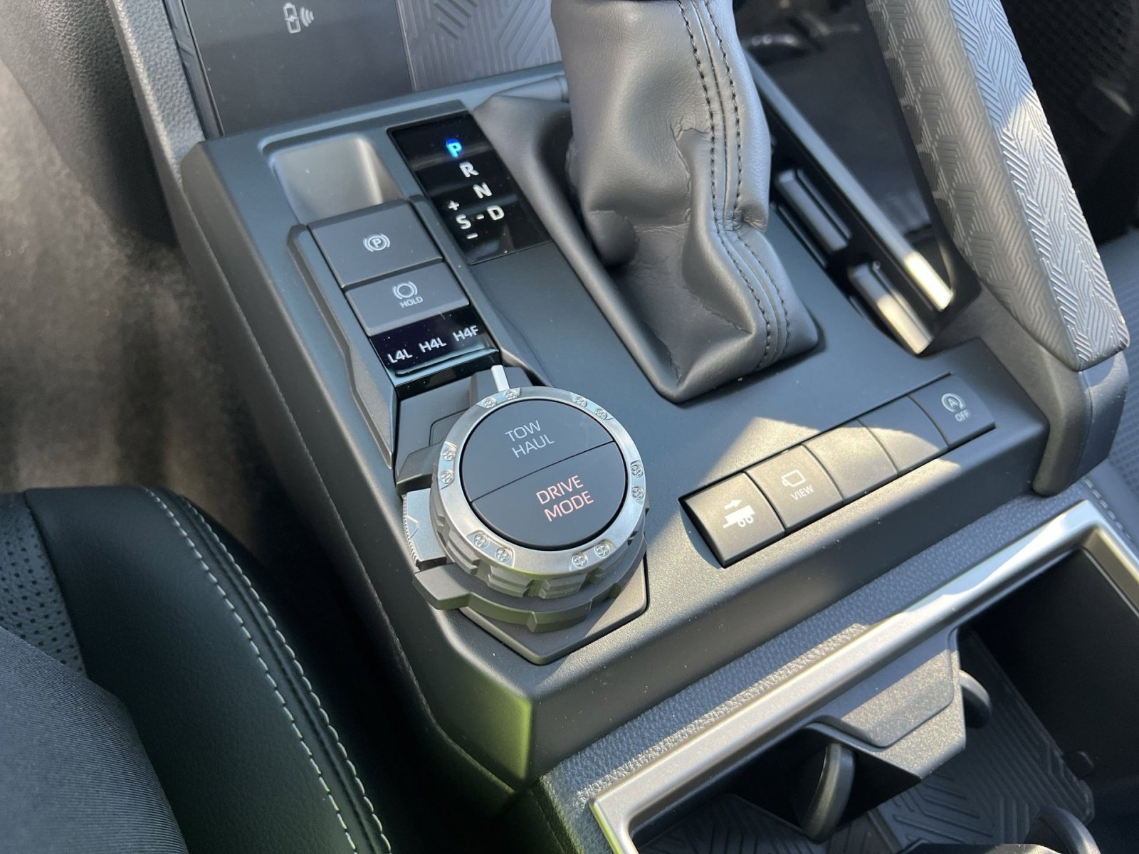 New 2025 Toyota 4Runner Limited image 23