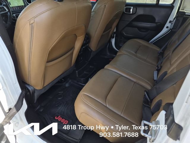 Used 2021 Jeep Wrangler Unlimited Sahara AWD/4WD image 22