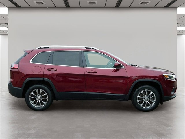 Used 2019 Jeep Cherokee Latitude Plus w/ Cold Weather Group image 6