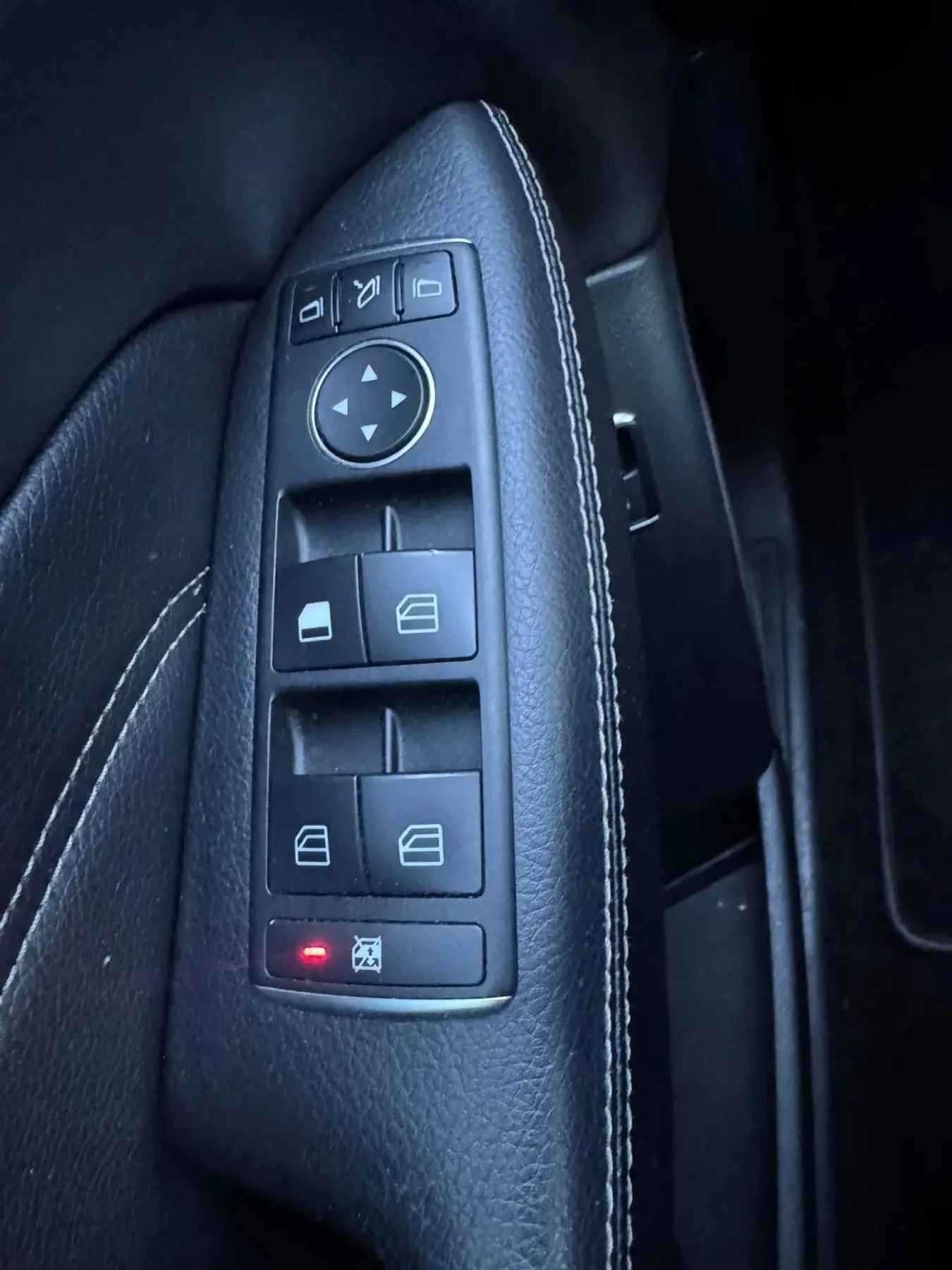 Used 2015 Mercedes-Benz ML 350 4MATIC image 21