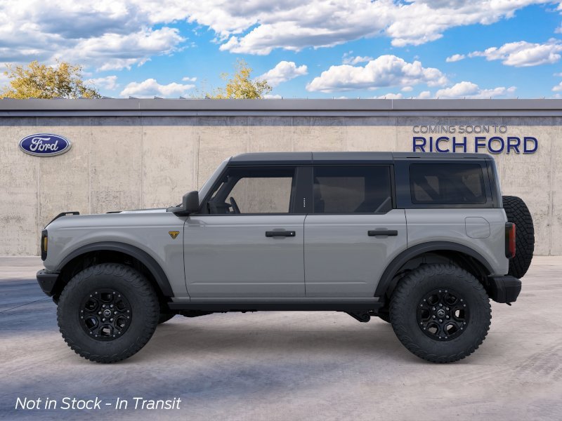 New 2026 Ford Bronco Badlands w/ Wildtrak Package AWD/4WD image 3