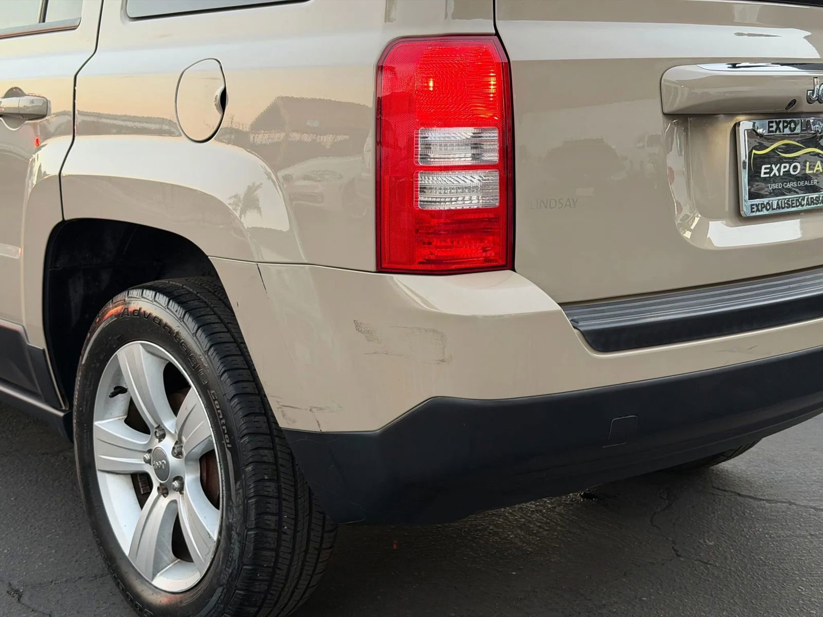 Used 2016 Jeep Patriot Latitude w/ Sun/Sound Group image 21