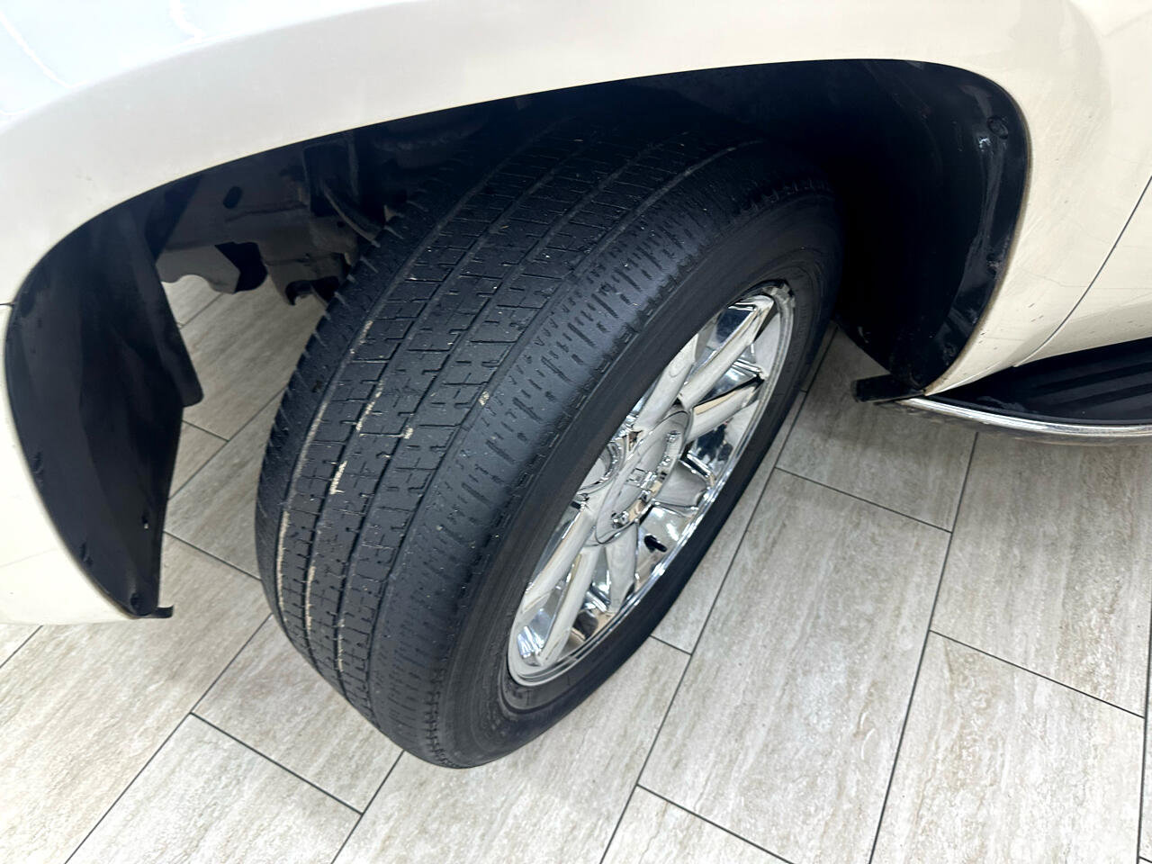 Used 2012 GMC Yukon Denali image 48