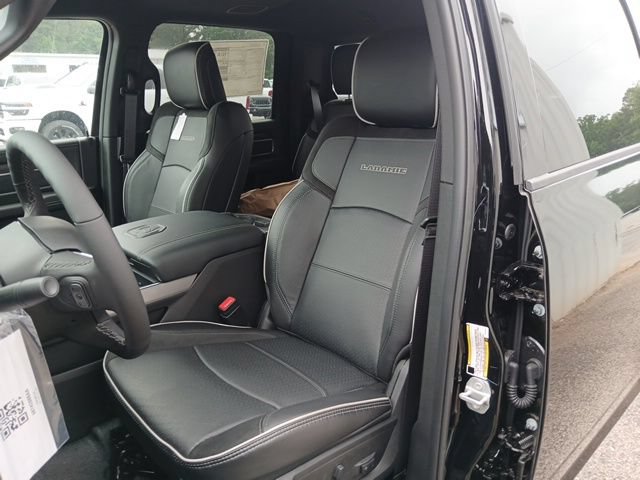 New 2026 RAM 3500 Big Horn w/ Laramie Trim Package AWD/4WD image 32