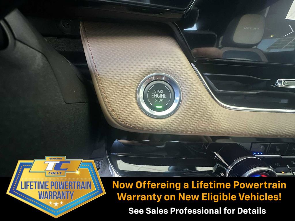 New 2026 Chevrolet Equinox ACTIV w/ Convenience Package III image 17