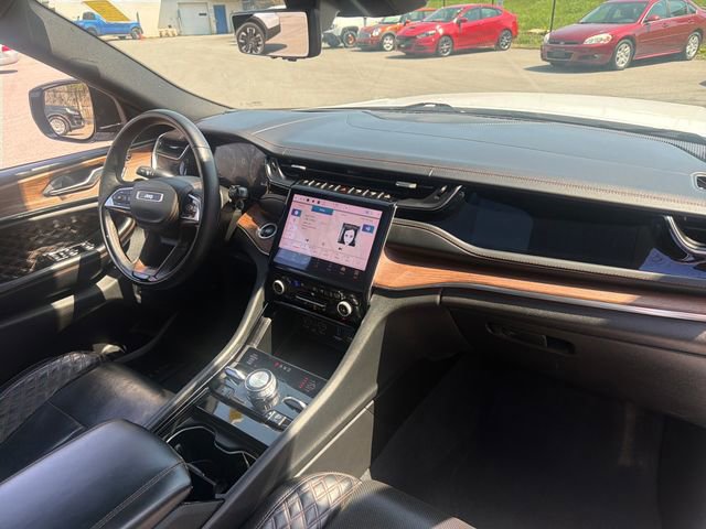 Used 2023 Jeep Grand Cherokee L Summit w/ Advanced Protech Group IV image 15