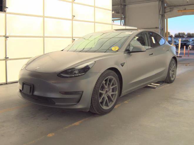 Used 2021 Tesla Model 3 Long Range image 16