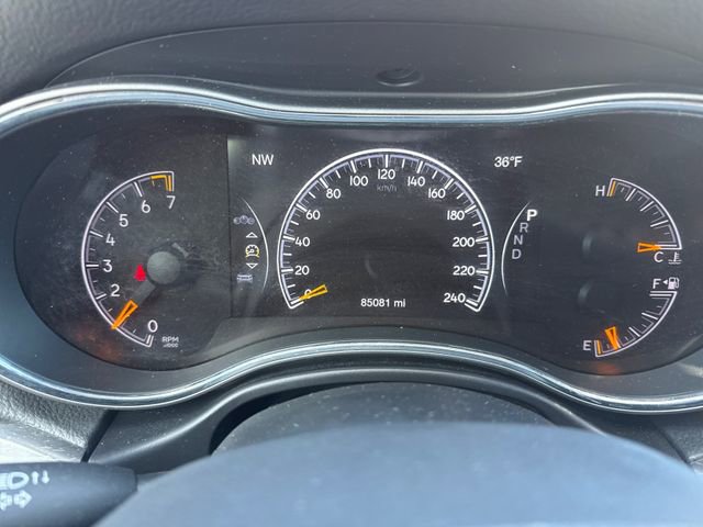 Used 2018 Jeep Grand Cherokee Limited image 20