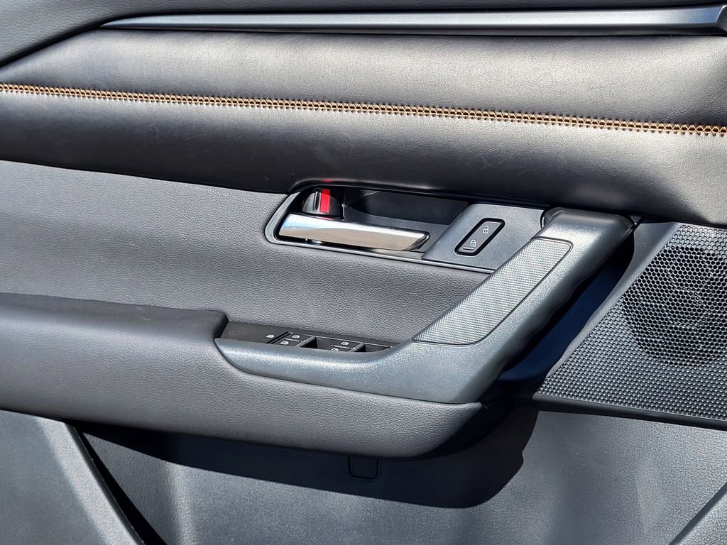 New 2025 MAZDA CX-50 AWD 2.5 S w/ Cargo Package image 16