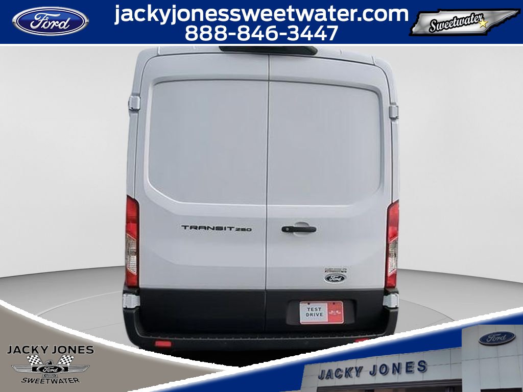 New 2026 Ford Transit 250 148 Medium Roof w/ Load Area Protection Package RWD image 7