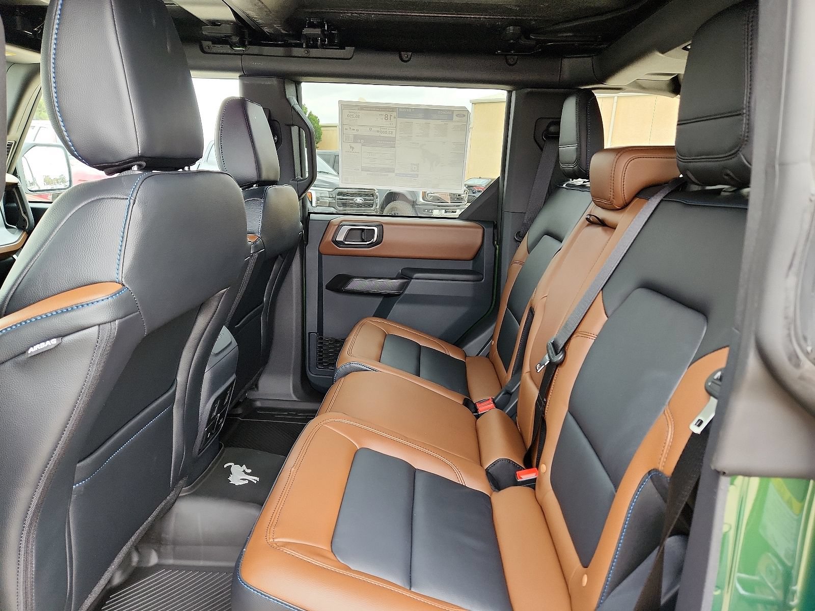New 2024 Ford Bronco Outer Banks AWD/4WD image 8