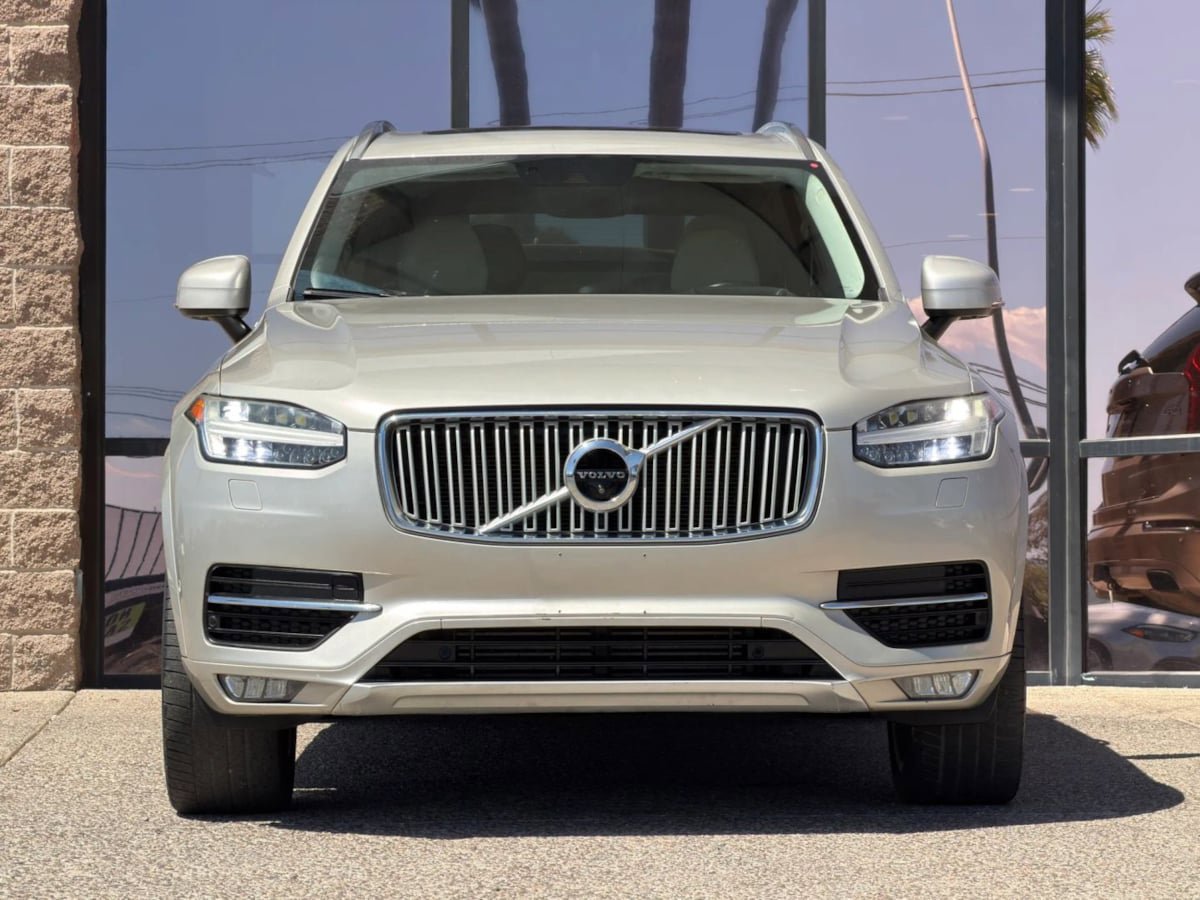 Used 2017 Volvo XC90 T6 Inscription w/ Vision Package AWD/4WD image 26
