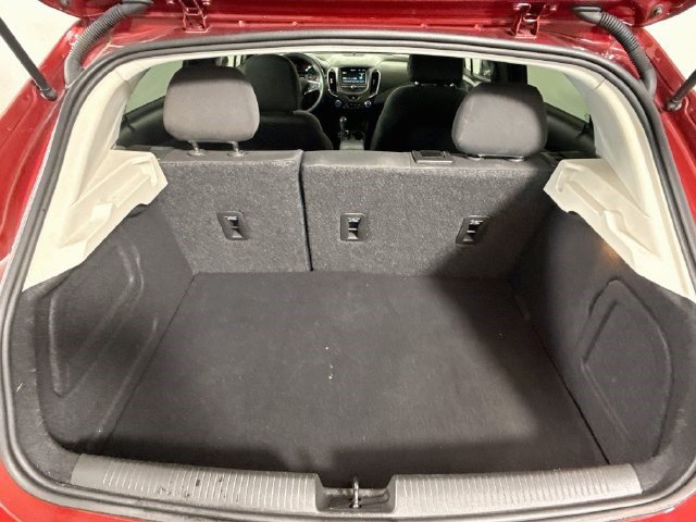 Used 2018 Chevrolet Cruze LT w/ Convenience Package FWD image 34