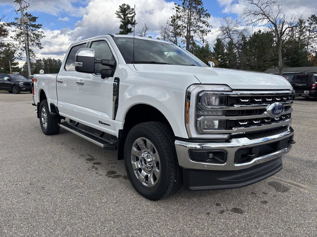 New 2026 Ford F250 Lariat w/ Lariat Premium Package AWD/4WD video 1
