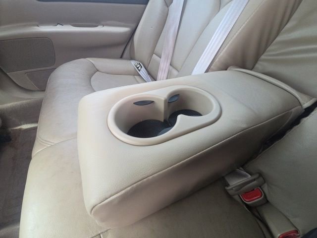 Used 2002 Lincoln Continental FWD image 14