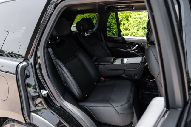 New 2026 Land Rover Range Rover SV AWD/4WD image 44