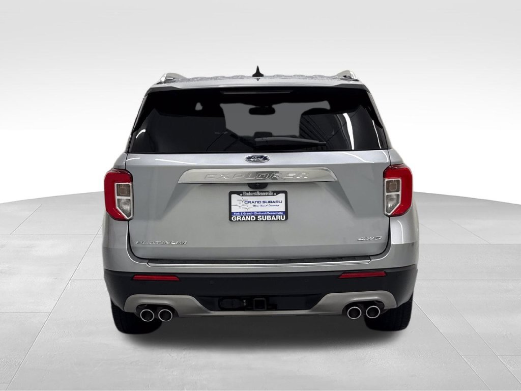 Used 2023 Ford Explorer Platinum w/ Technology Package AWD/4WD image 5