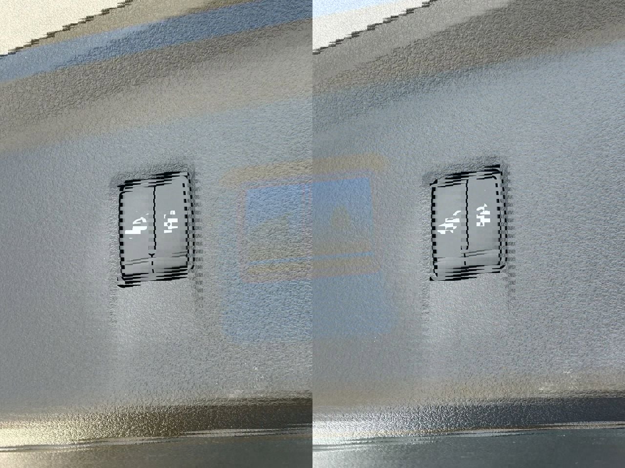 Certified 2026 INFINITI QX60 Pure w/ Cargo Package FWD image 15