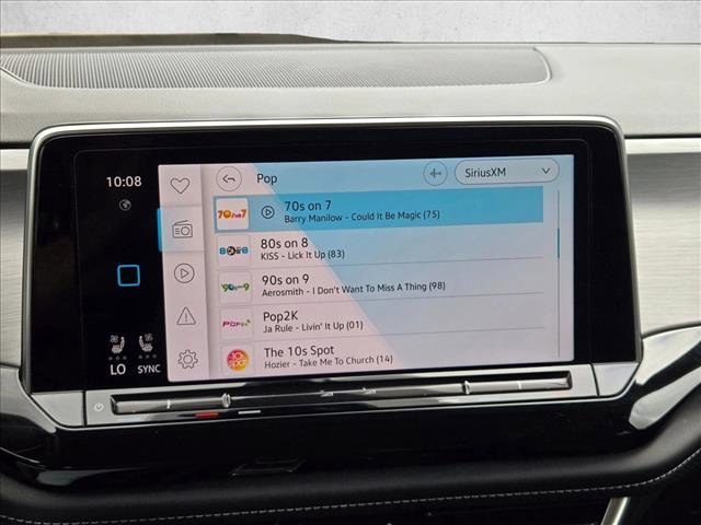 Used 2025 Volkswagen Atlas Cross Sport SE AWD/4WD image 11