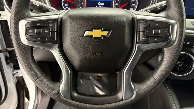 Used 2025 Chevrolet Blazer LT image 42