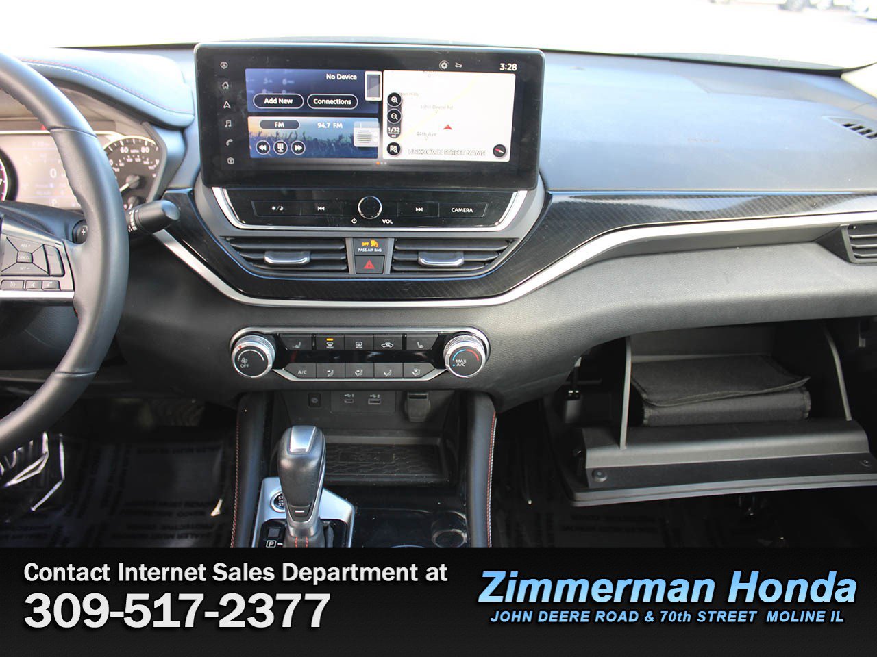 Used 2023 Nissan Altima 2.5 SR w/ SR Premium Package image 17