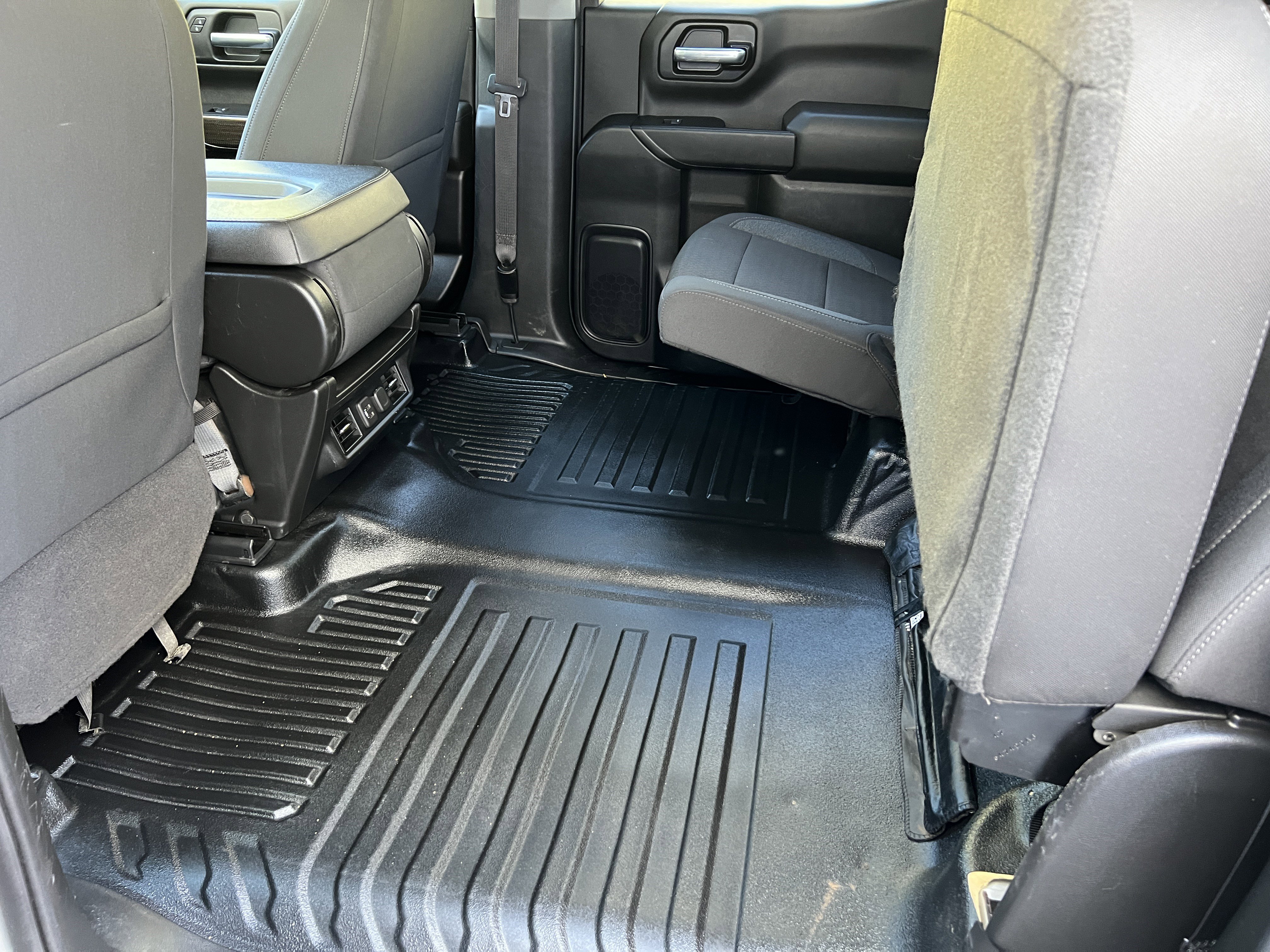 Used 2022 Chevrolet Silverado 1500 LT image 16