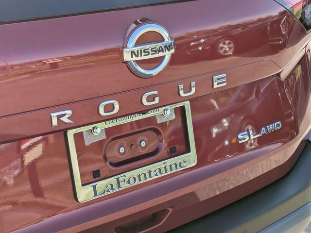 Used 2021 Nissan Rogue SL w/ Premium Package image 9