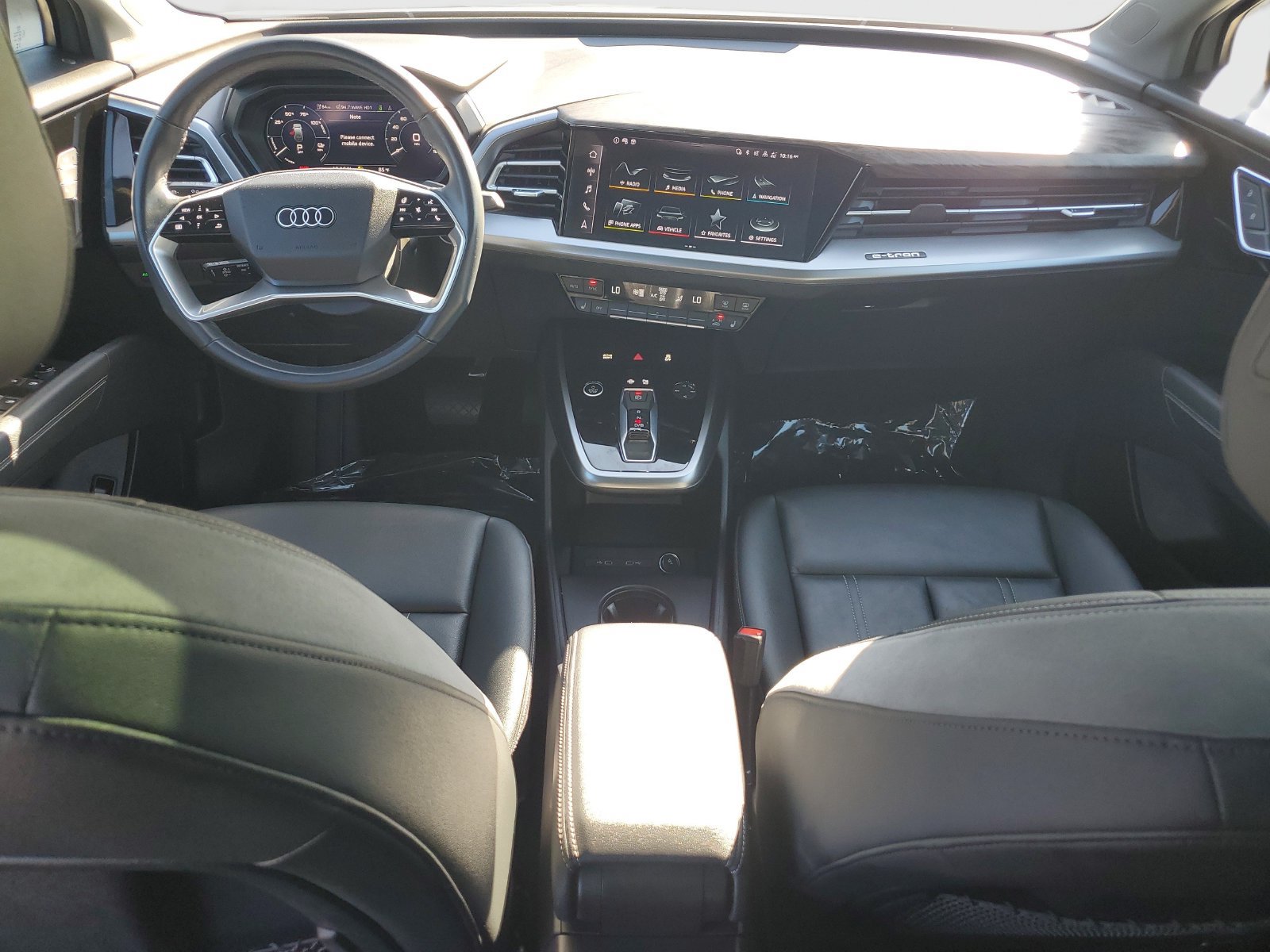 Used 2024 Audi Q4 e-tron Premium Plus AWD/4WD image 10
