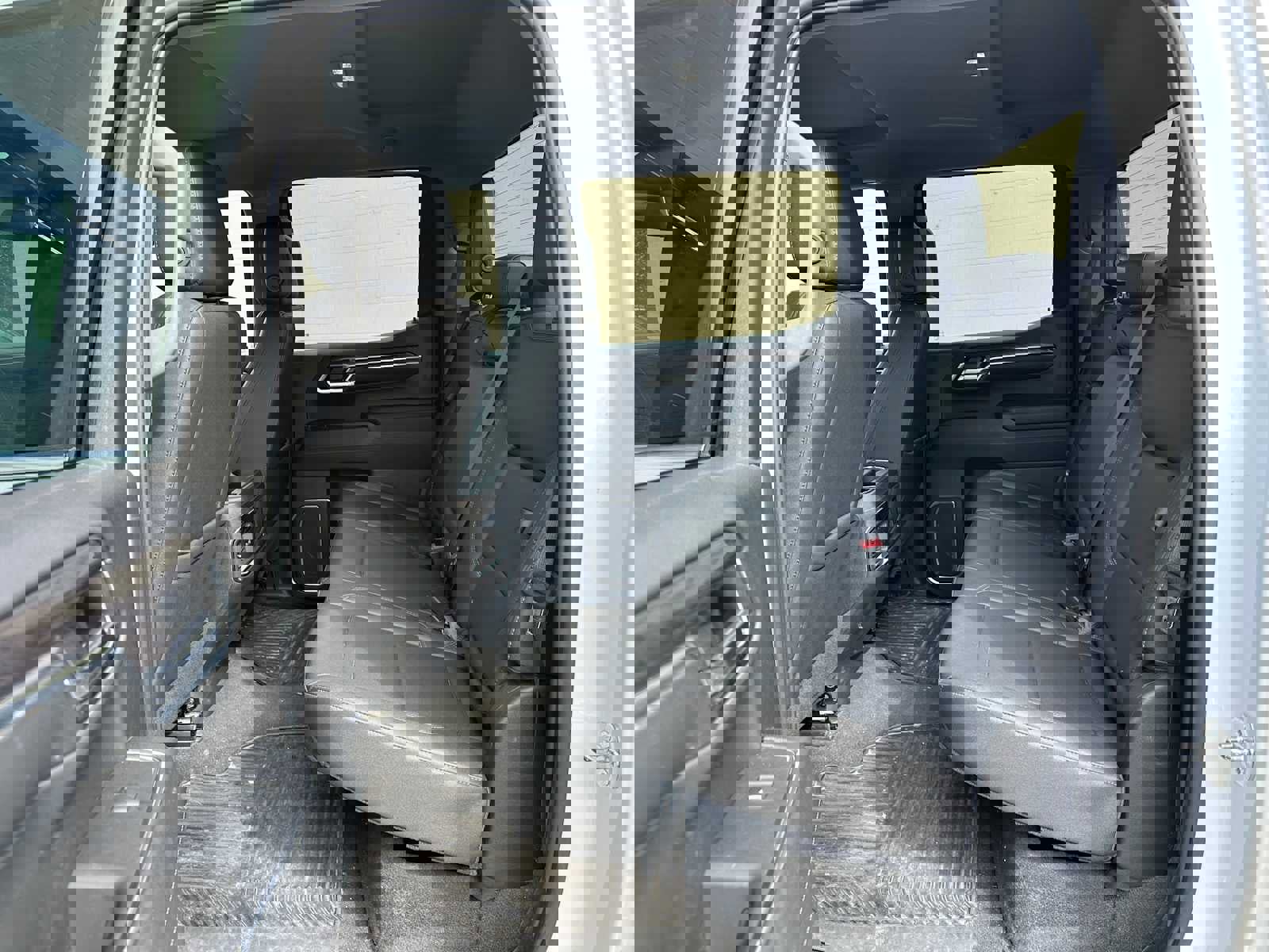 Used 2023 Chevrolet Silverado 1500 LTZ image 16