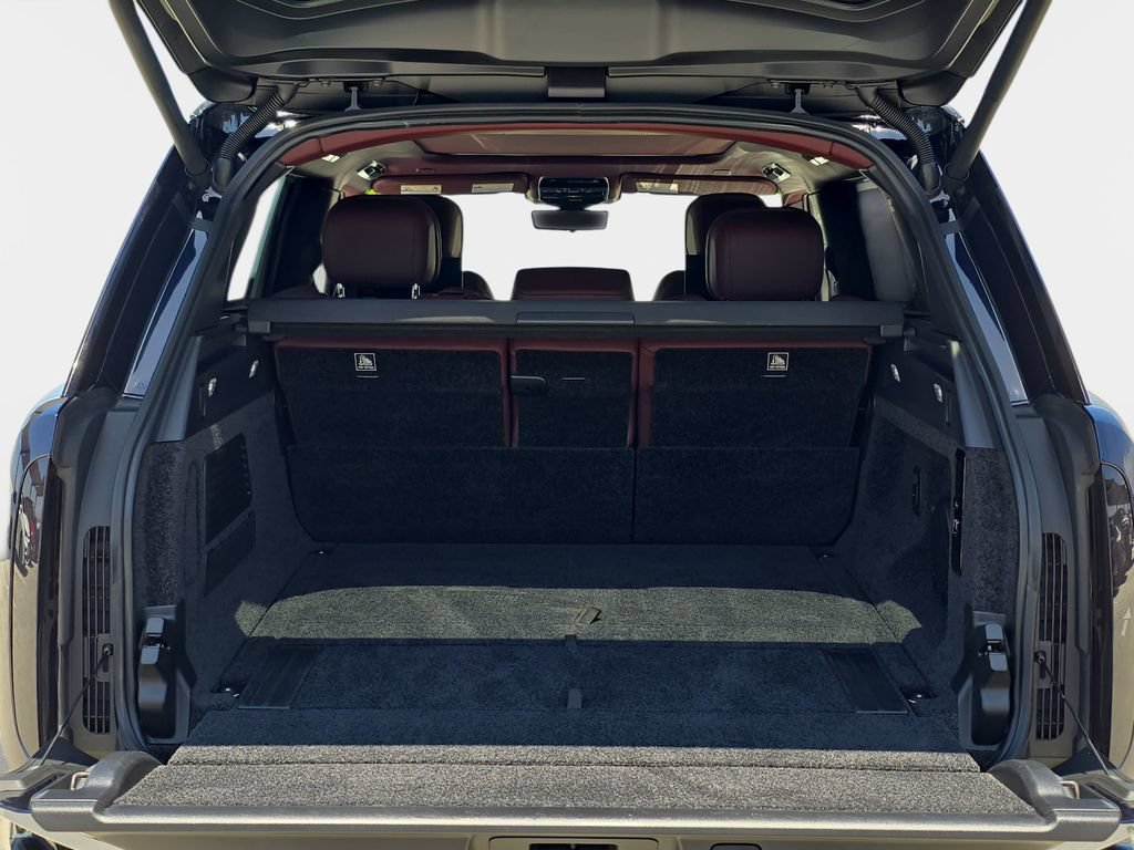 Certified 2023 Land Rover Range Rover Autobiography AWD/4WD image 12