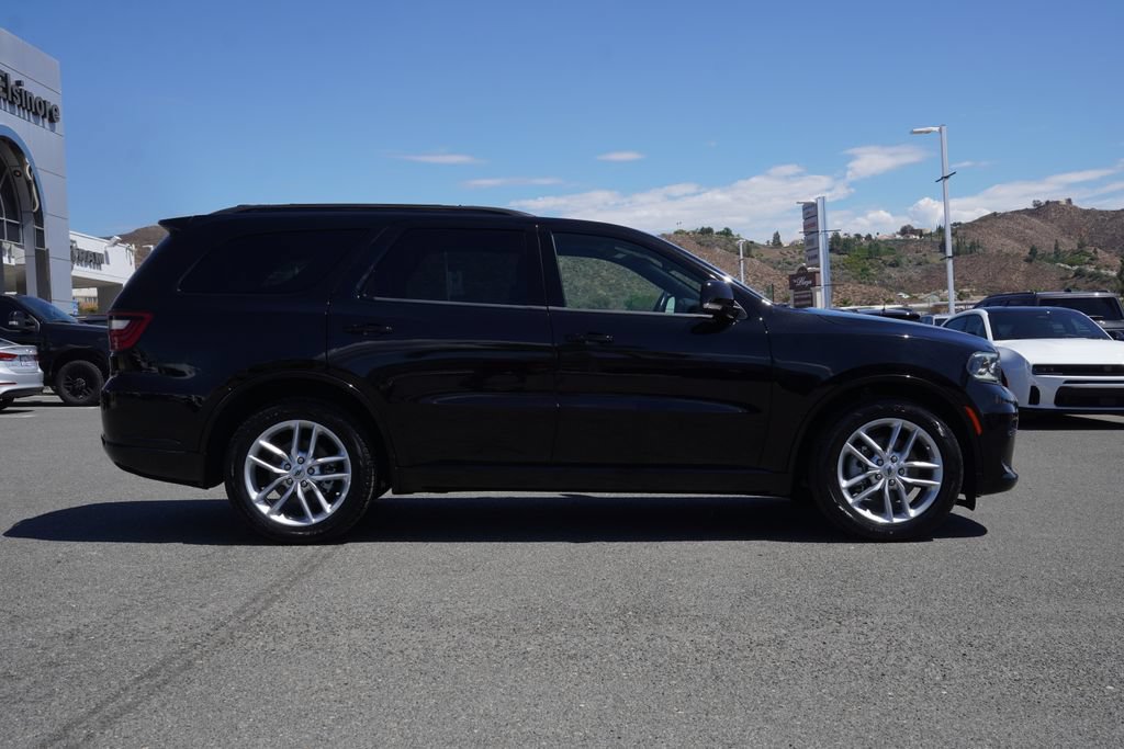 Certified 2024 Dodge Durango GT RWD image 3
