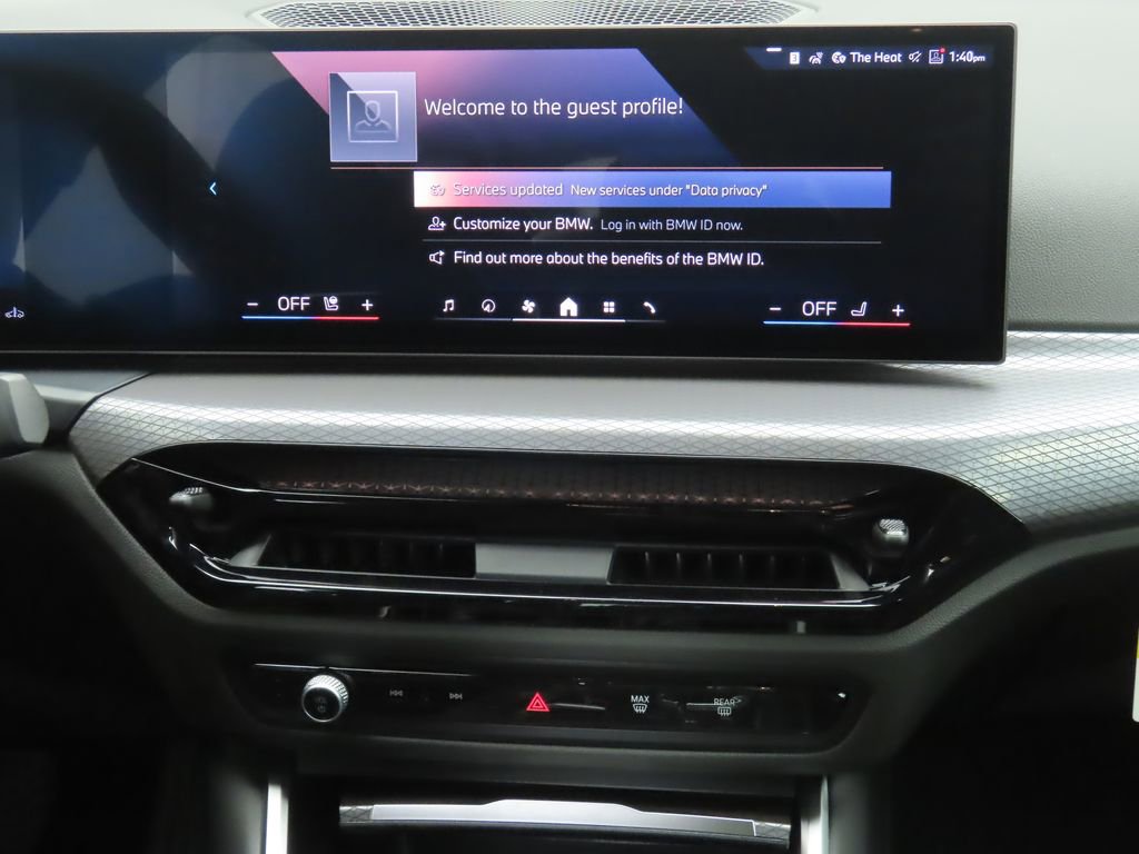 Certified 2025 BMW 330i Sedan w/ Convenience Package image 15