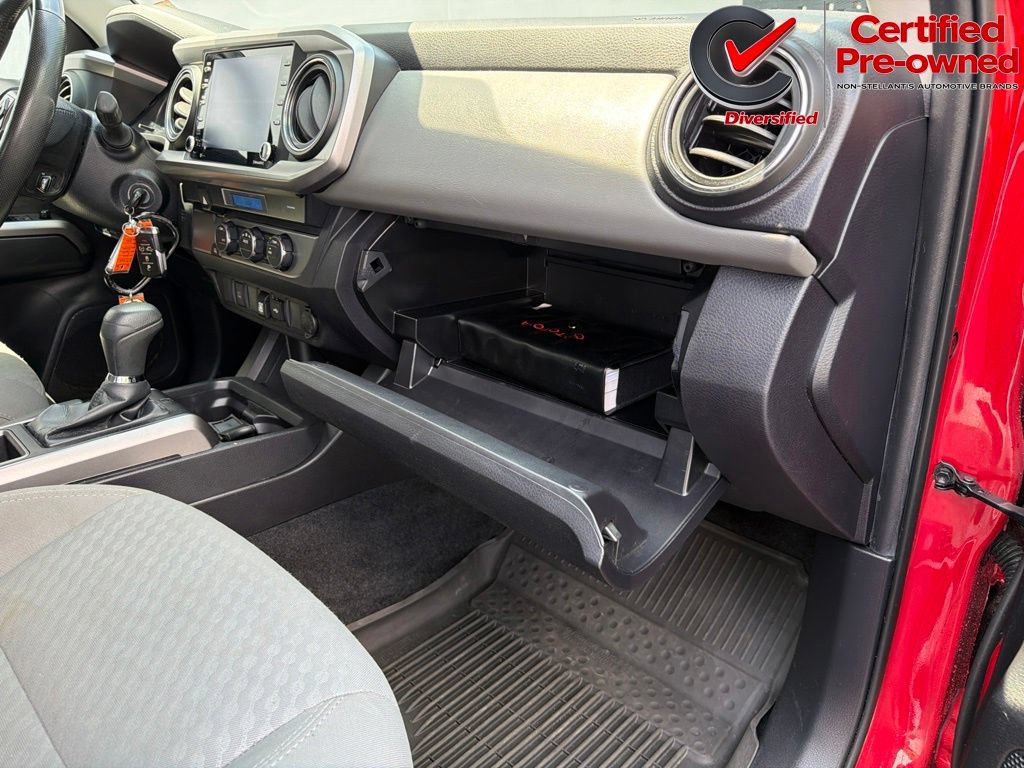 Used 2021 Toyota Tacoma SR5 RWD image 31