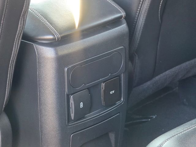 Used 2022 Ford Explorer XLT w/ Equipment Group 202A image 20