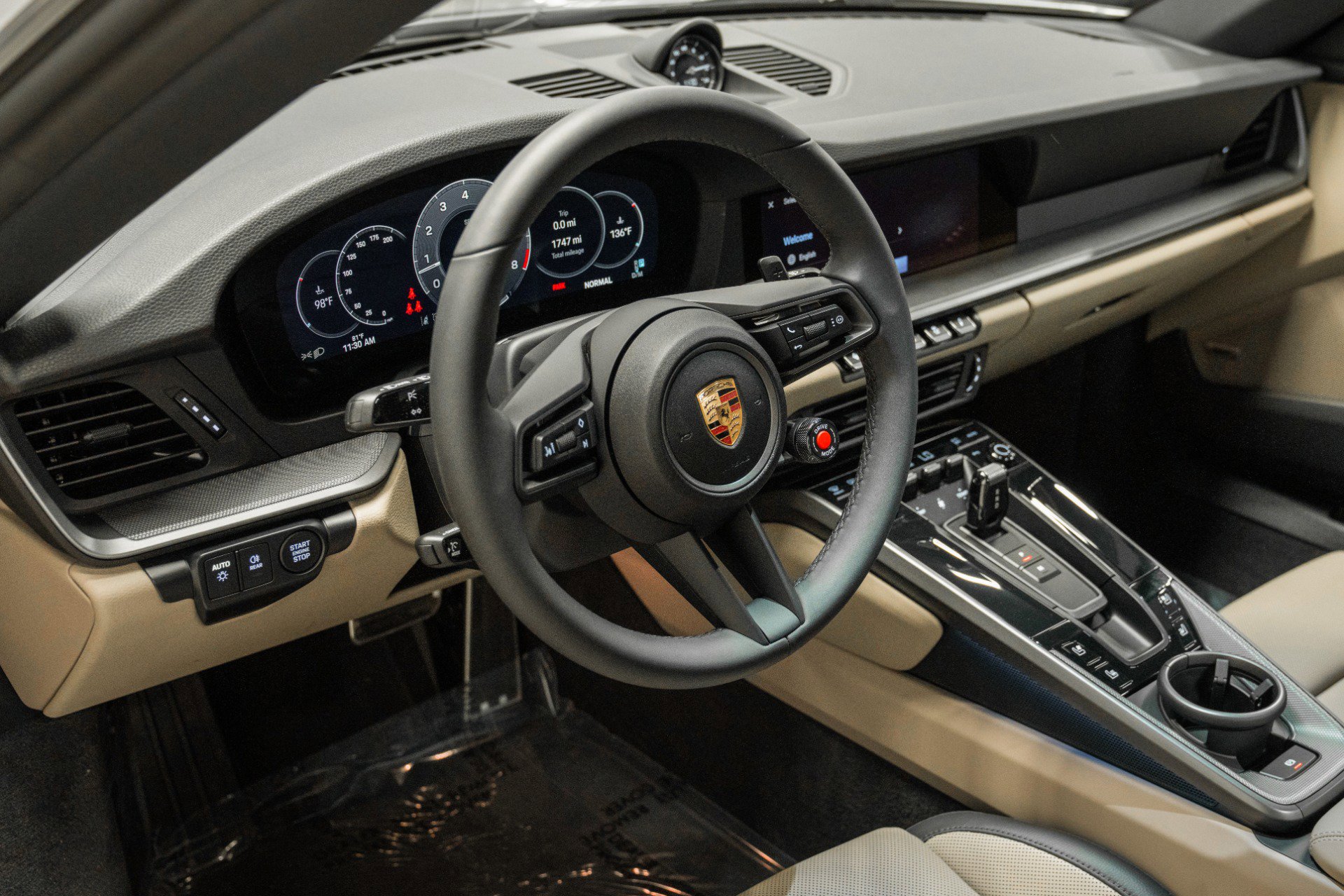 Used 2025 Porsche 911 Carrera image 12