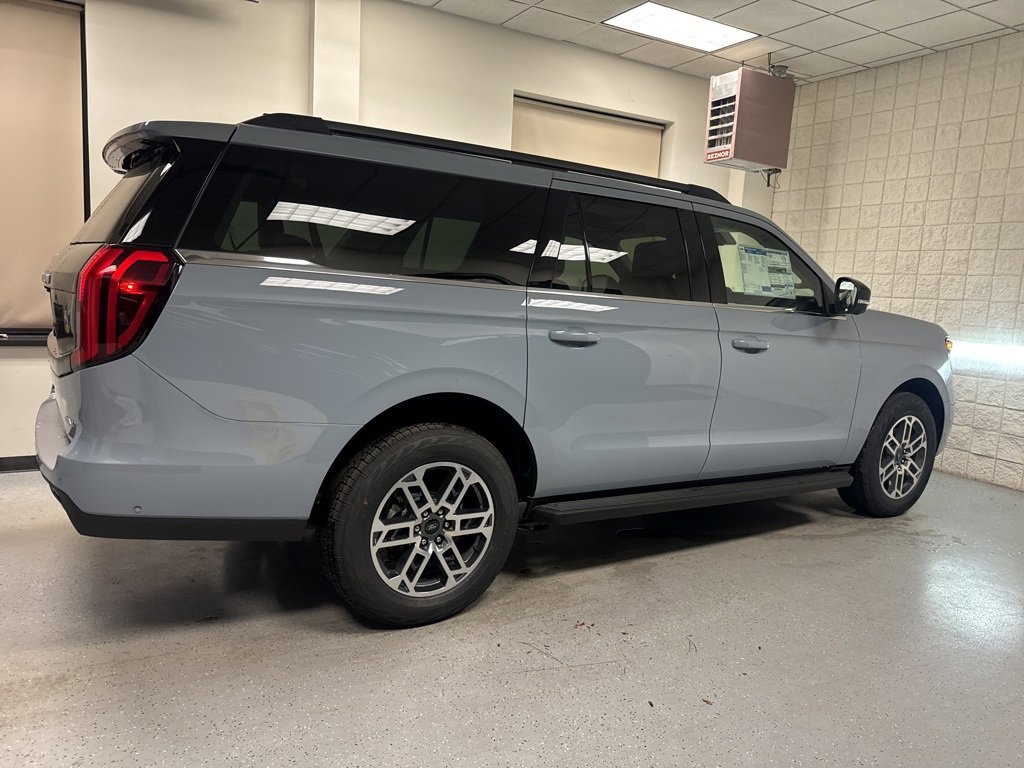 New 2025 Ford Expedition Max Active image 21