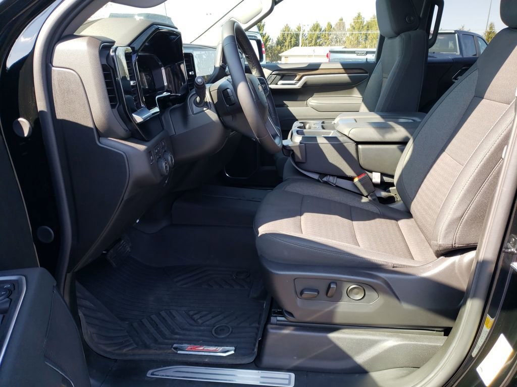 New 2026 Chevrolet Silverado 1500 LT image 9