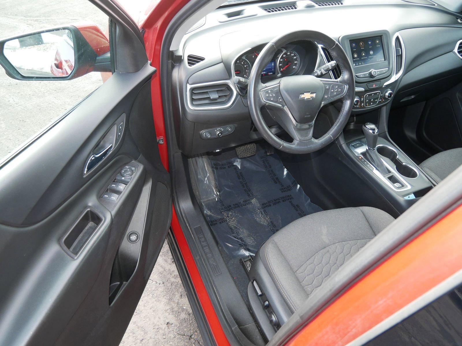 Used 2020 Chevrolet Equinox LT image 9