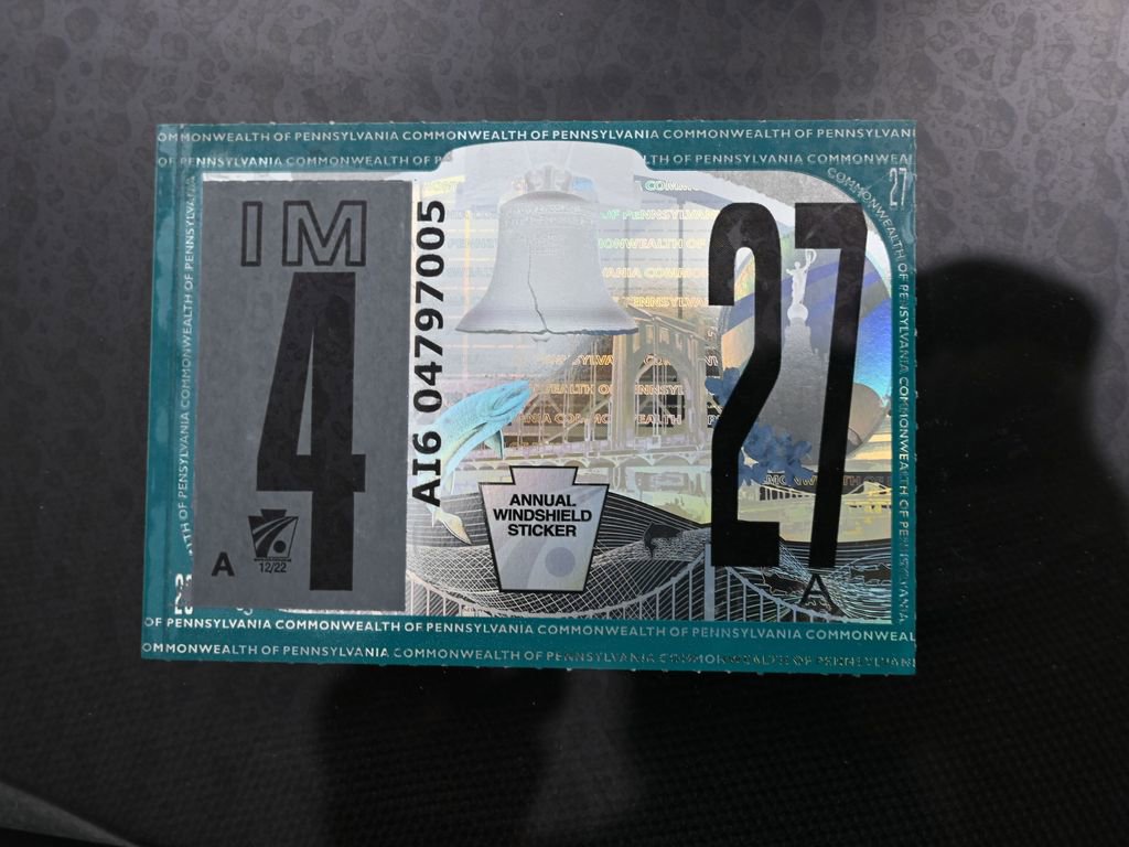 Used 2020 Tesla Model 3 Standard Range Plus image 3