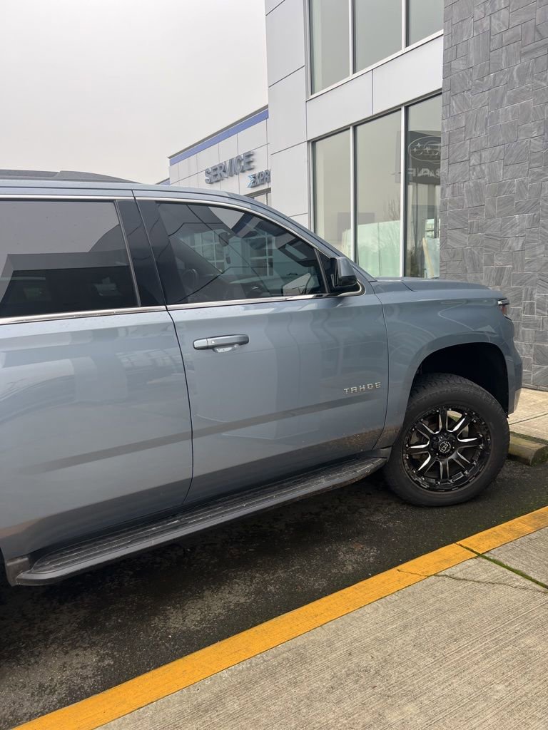 Used 2016 Chevrolet Tahoe LT w/ Luxury Package image 13